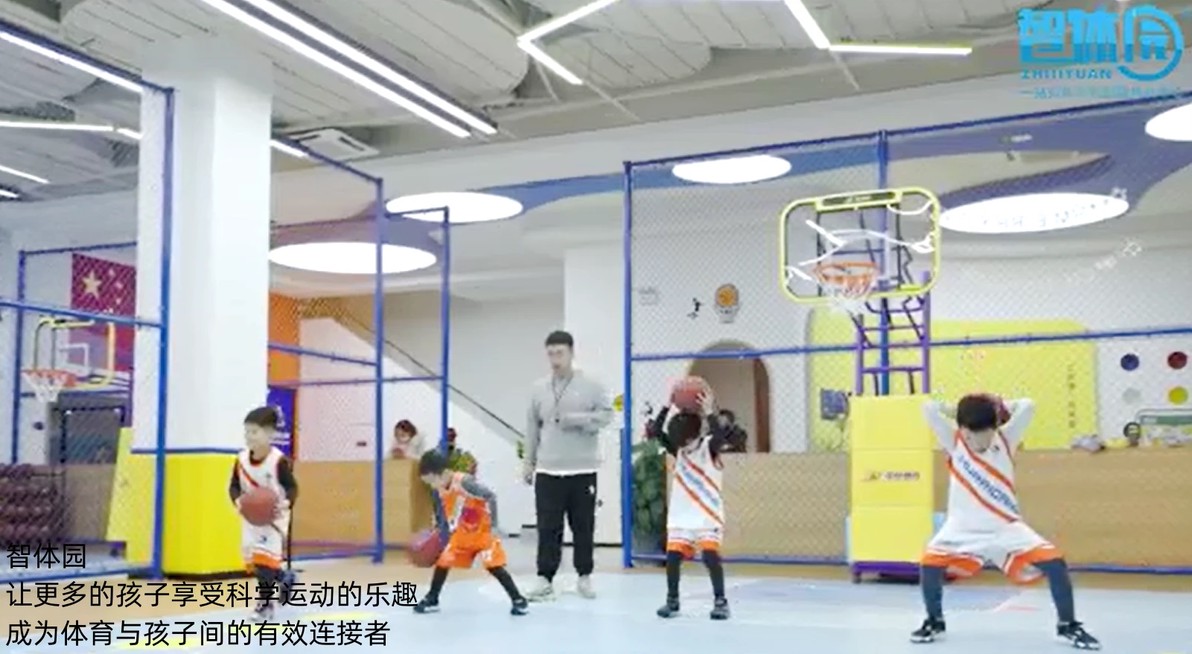 如何通过快攻训练提高球员的速度和灵活性?_0